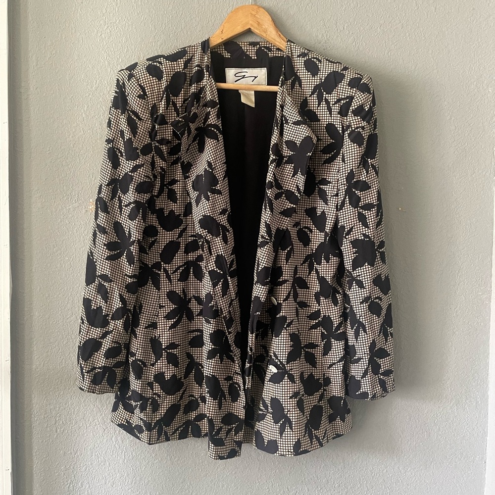 Genny Stylish Vintage Silk Jacket‎
